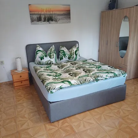 Apartment Urlaubsstadt 3&2024 Waren (Müritz)